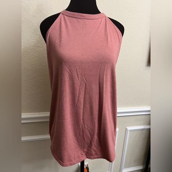 Goddess halter tank - Picture 1 of 2